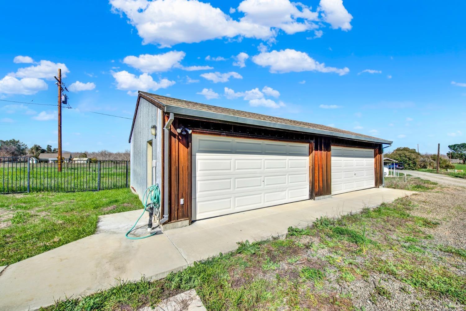 8560 Holmes Lane Winters, CA 95694 - Photo 65 of 98 DETACHED 4 CAR GARAGE - Perfect for all of Life's Extras!