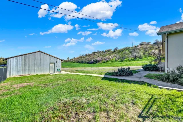 $1,830,000 | 8560 Holmes Lane, Winters, CA 95694