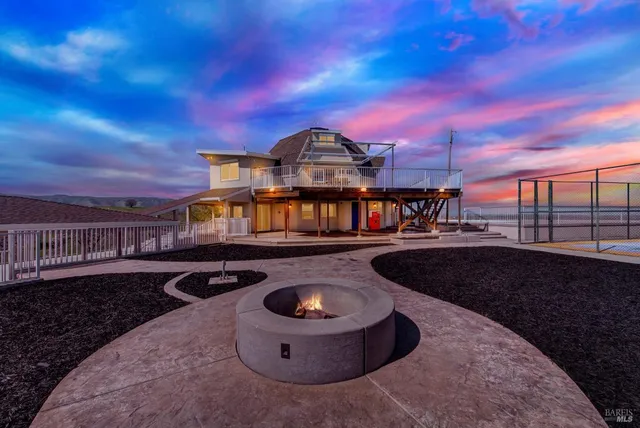 $1,830,000 | 8560 Holmes Lane, Winters, CA 95694