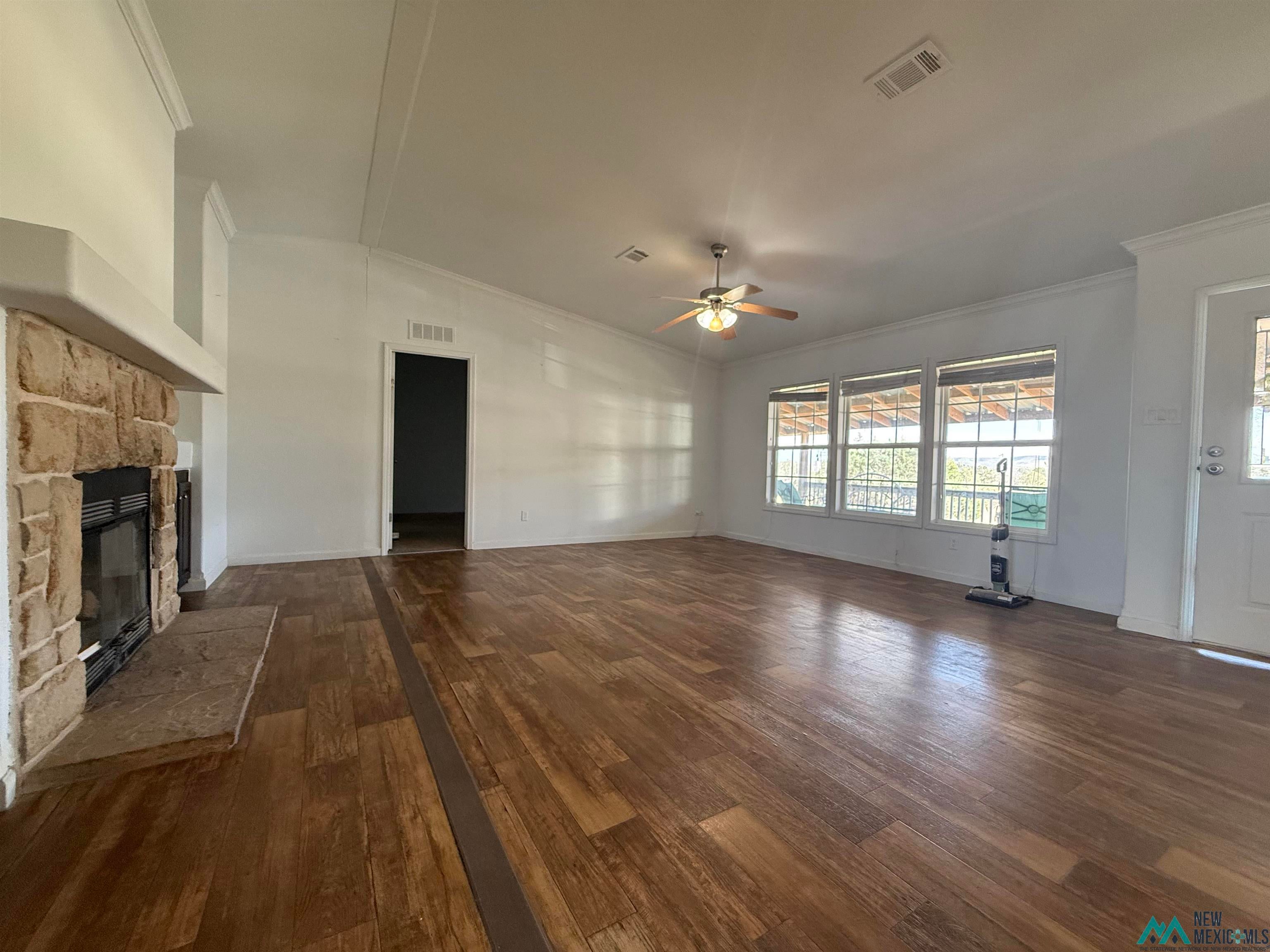 65 Ridge Road Carlsbad, NM 88220 - Photo 12 of 35 Gallery Image 12