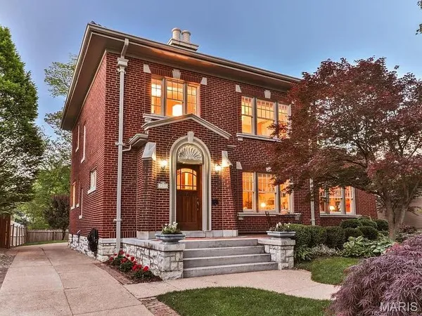$4,750 | 7339 Teasdale Avenue, University City, MO 63130