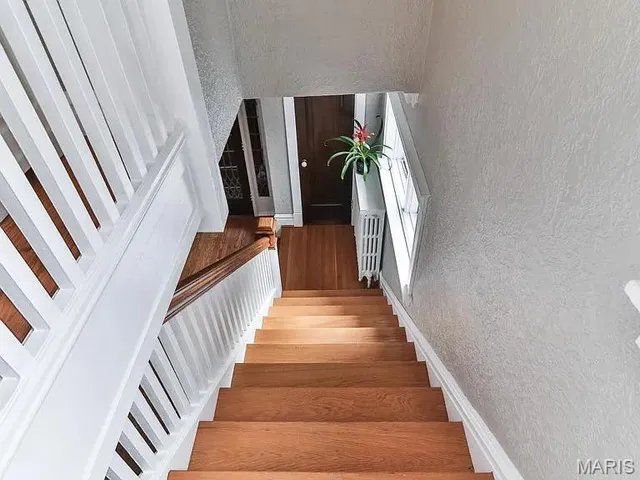 $4,750 | 7339 Teasdale Avenue, University City, MO 63130