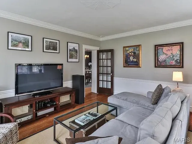 $4,750 | 7339 Teasdale Avenue, University City, MO 63130