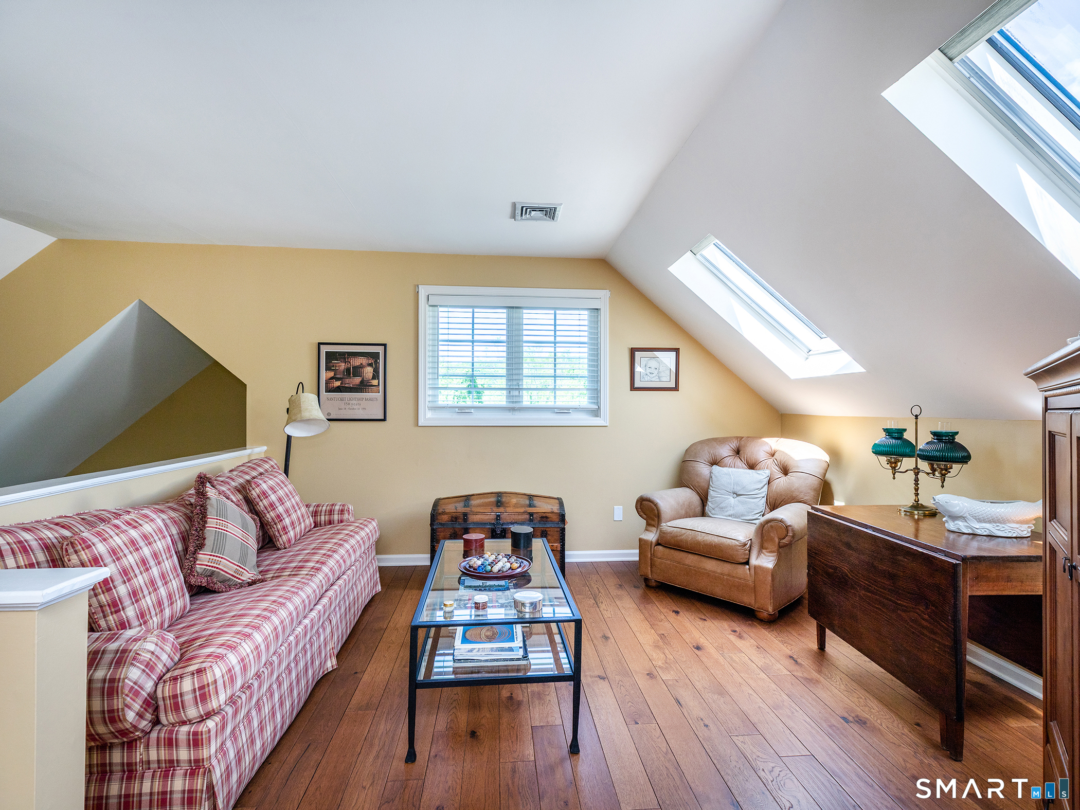 60 Quarry Ridge Road, Unit 60 Washington, CT 06777 - Photo 10 of 25 upstairs sitting room near primary bedroom