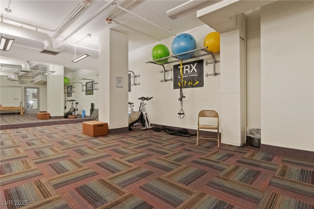 8255 South Las Vegas Boulevard, Unit 809 Las Vegas, NV 89123 - Photo 30 of 32 View of common area