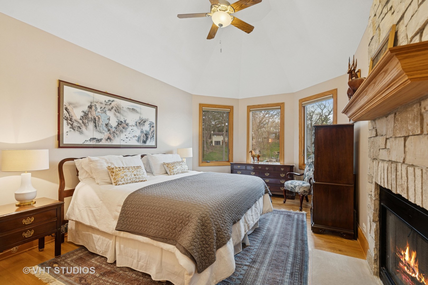 6107 Lake Shore Drive Cary, IL 60013 - Photo 18 of 40 a bedroom with a bed furniture and a window