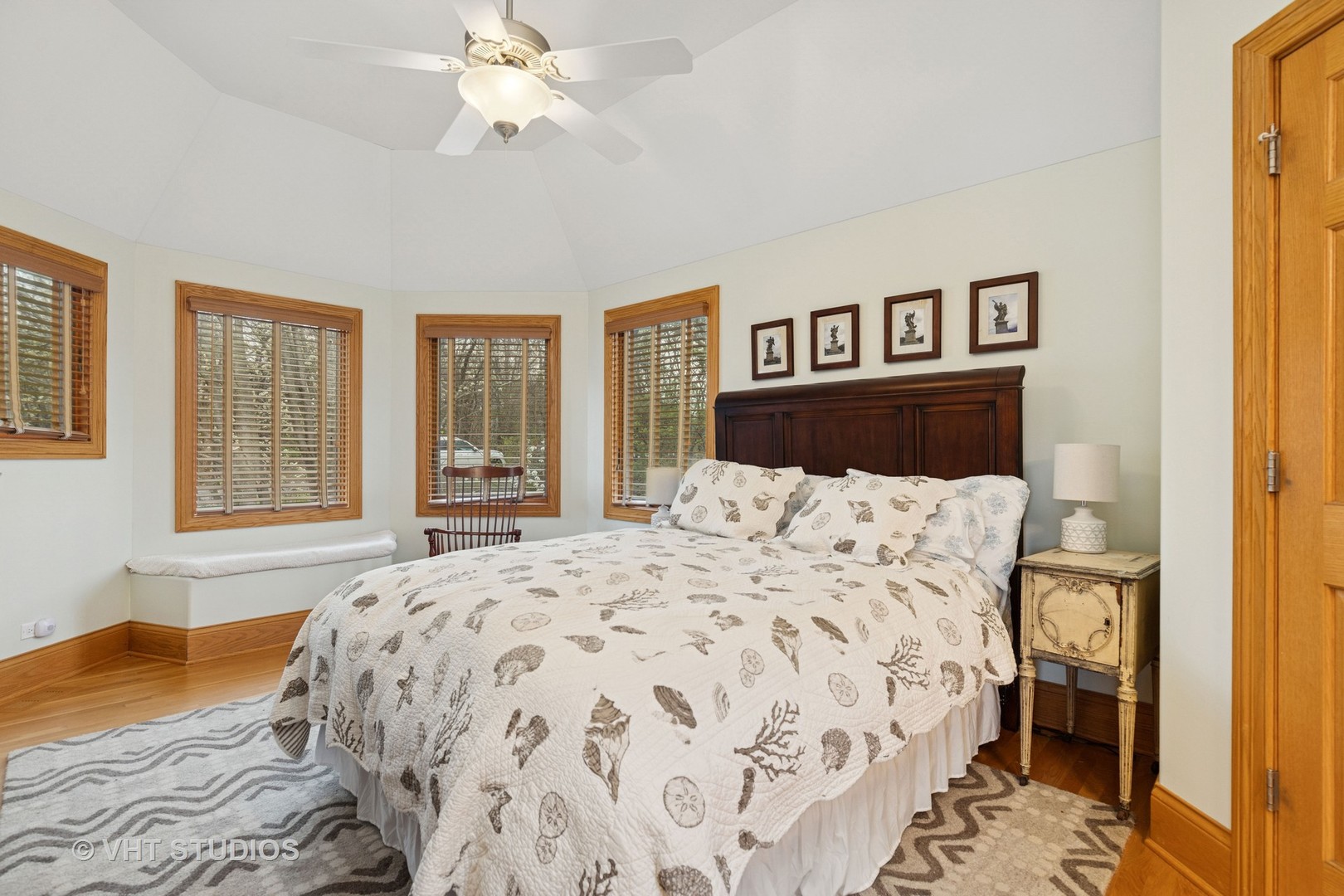 6107 Lake Shore Drive Cary, IL 60013 - Photo 25 of 40 a bedroom with a large bed and a window