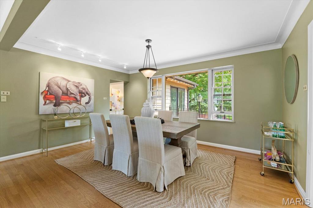 17 Ladue Ridge Road St. Louis, MO 63124 - Photo 9 of 47 Gallery Image 9
