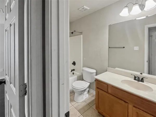 $1,945 | 1303 Piedmont Drive, Mansfield, TX 76063
