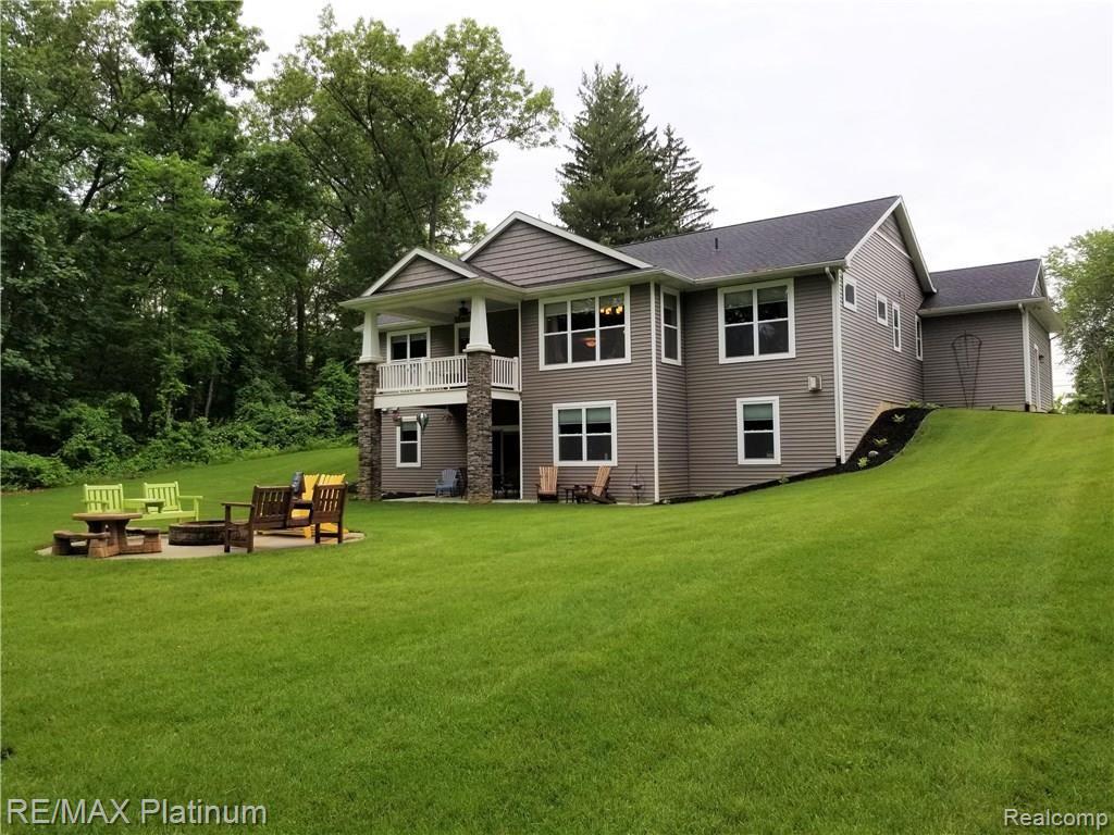 10941 Resort Road Pleasant Lake, MI 49272 - Photo 3 of 48 20180609_092709.jpg