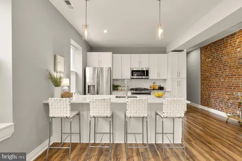 $600,000 | 1719 Lincoln Road Northeast, Unit 1, Washington, DC 20002