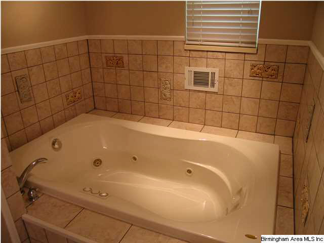 4907 15th Street Road Bessemer, AL 35023 - Photo 14 of 29