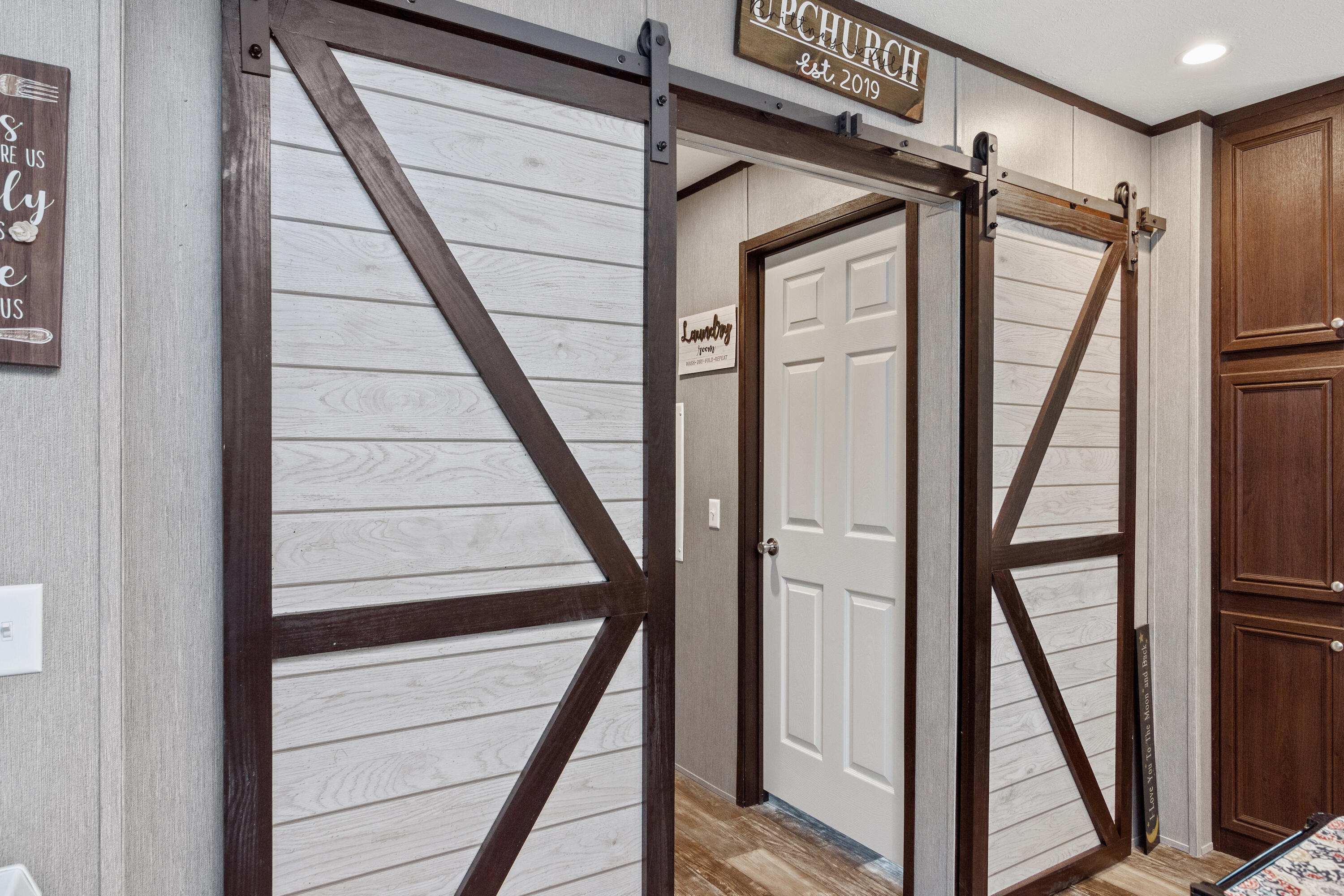 3934 Chambray Road Crestview, FL 32539 - Photo 11 of 24 a view of an entryway