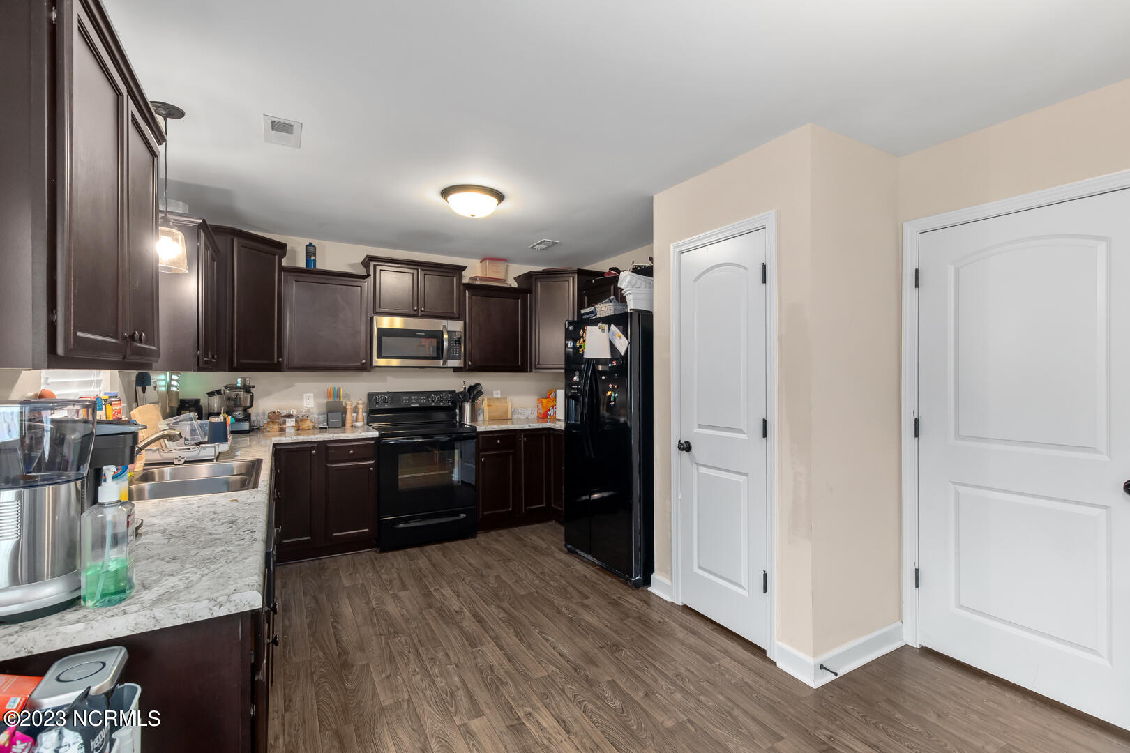 431 McCall Drive Jacksonville, NC 28540 - Photo 18 of 27 18