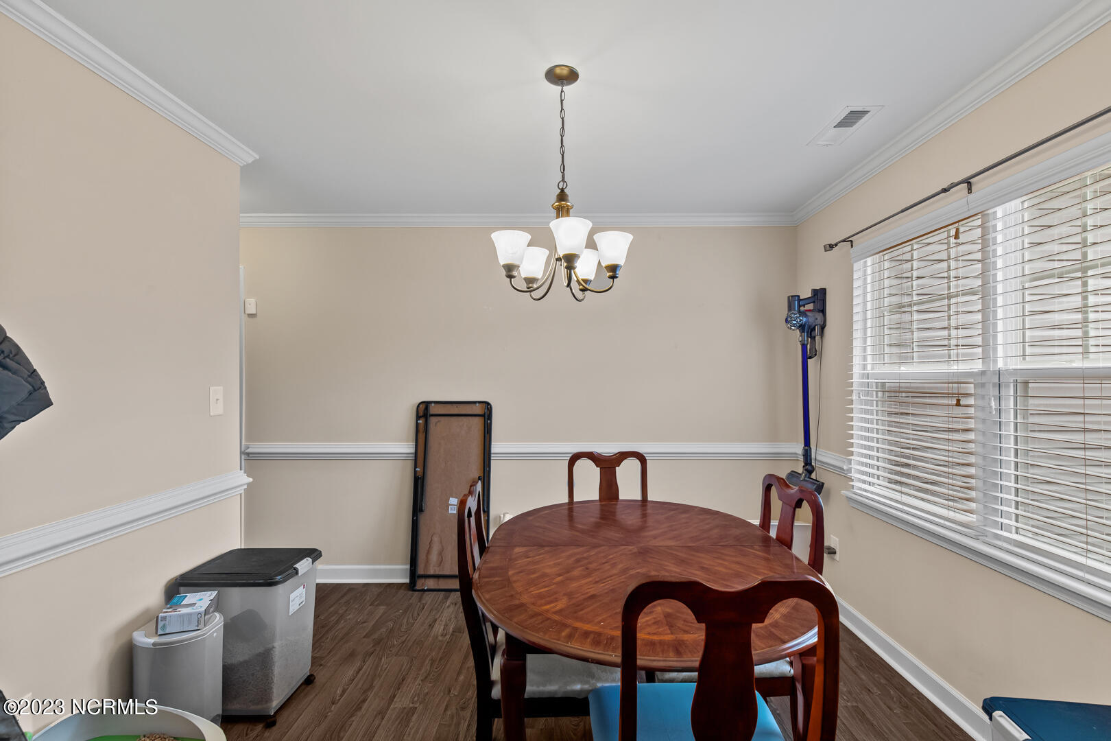 431 McCall Drive Jacksonville, NC 28540 - Photo 7 of 27 7