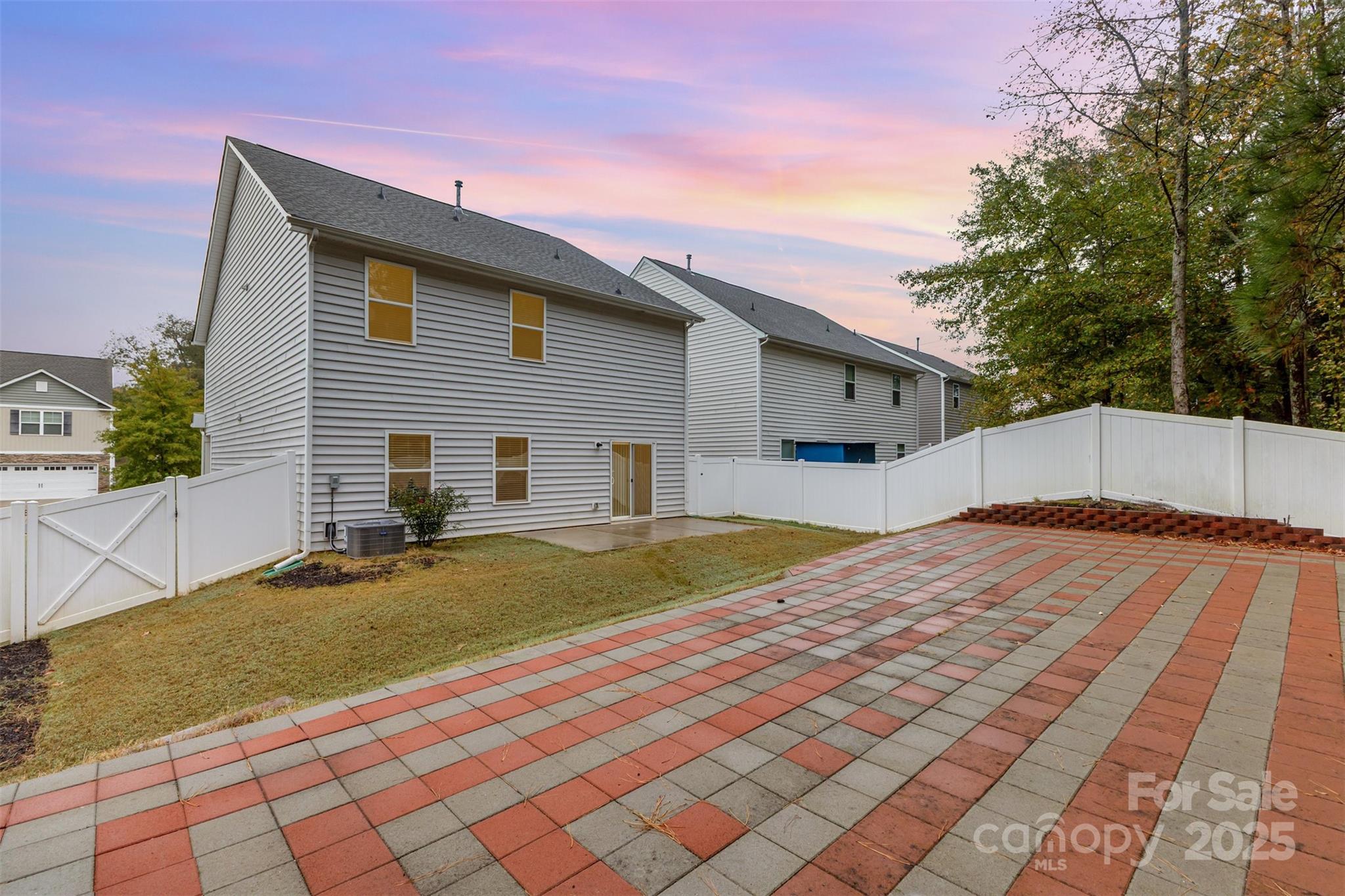 1119 Pecan Ridge Road Fort Mill, SC 29715 - Photo 32 of 34
