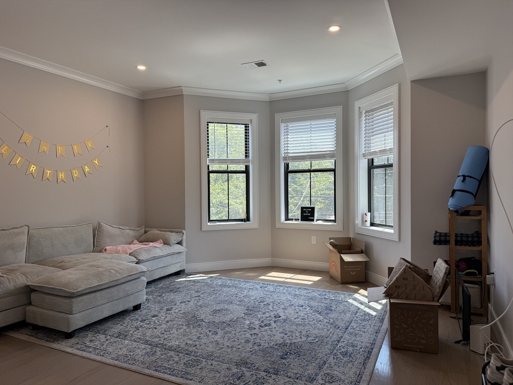 285 Lamartine Street, Unit 2 Boston, MA 02130 - Photo 1 of 13