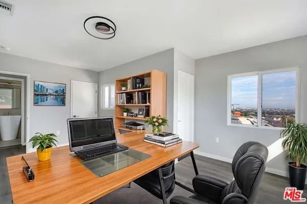 $10,950 | 4151 Don Mariano Drive, Los Angeles, CA 90008