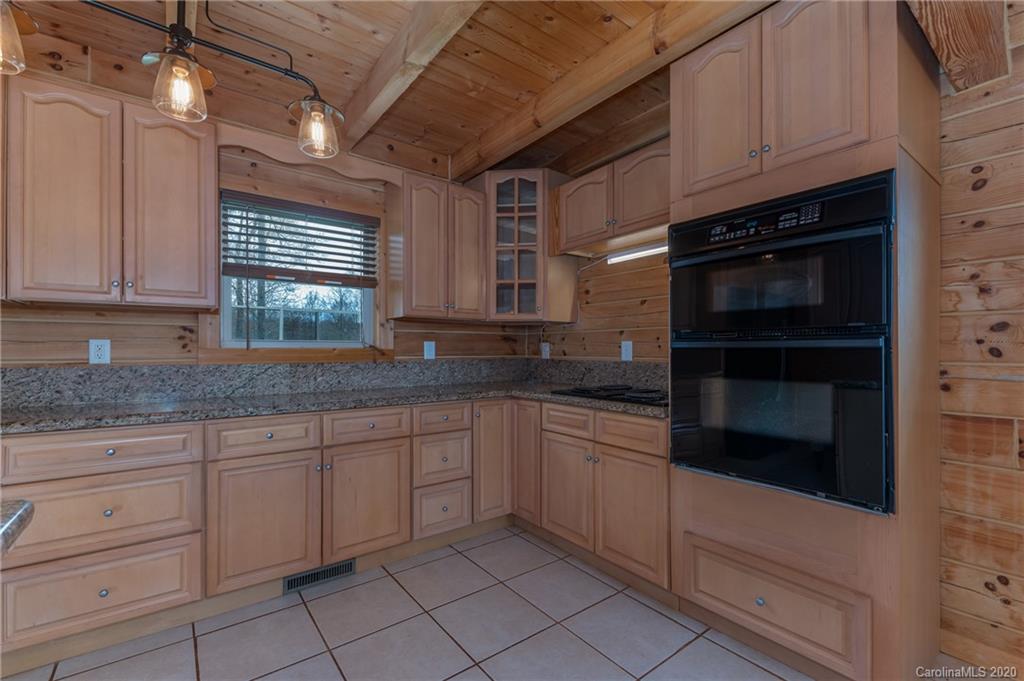 415 Cinnamon Ridge Rutherfordton, NC 28139 - Photo 9 of 40