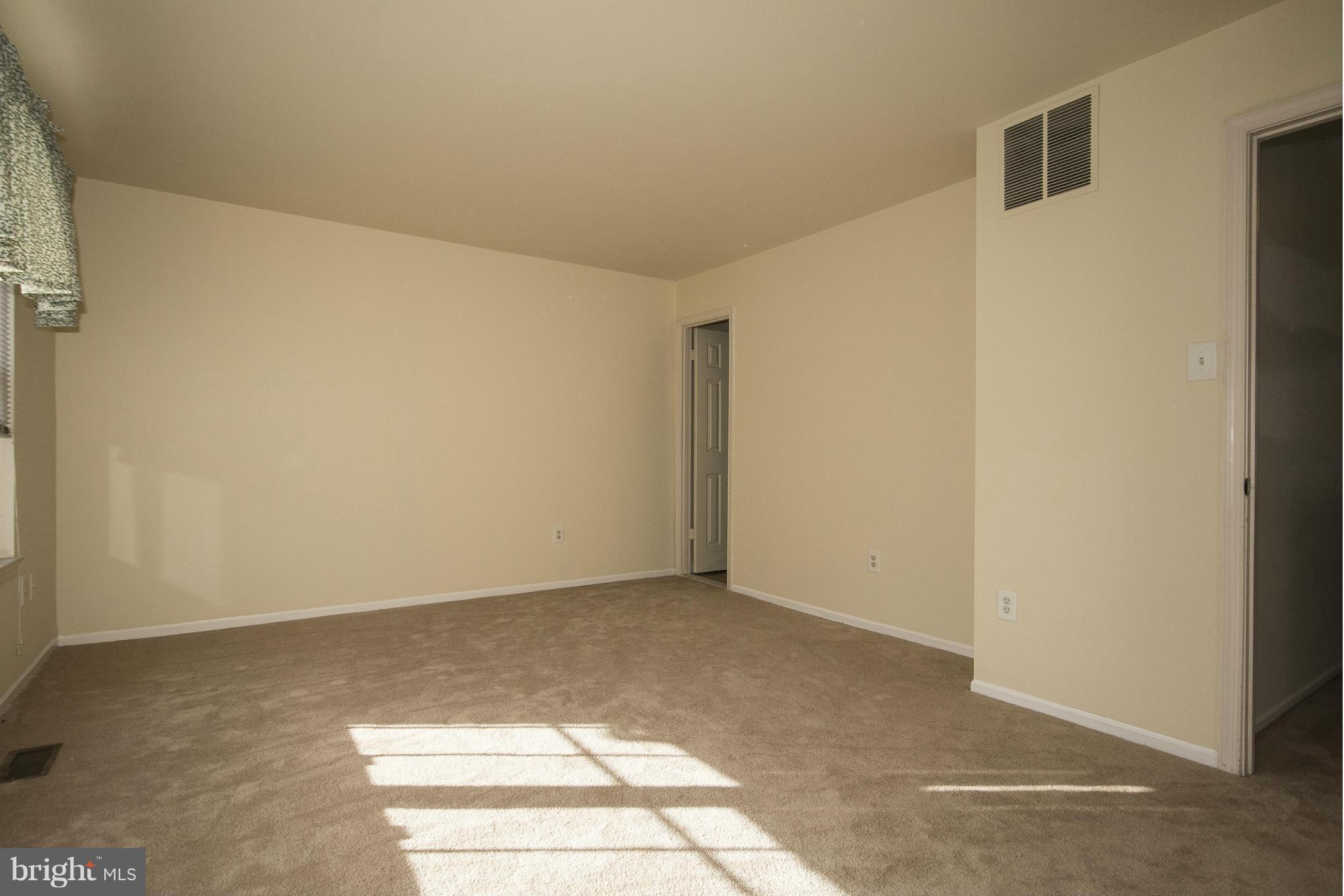 3932 Forest Valley Road Baltimore, MD 21234 - Photo 16 of 30 Bedroom
