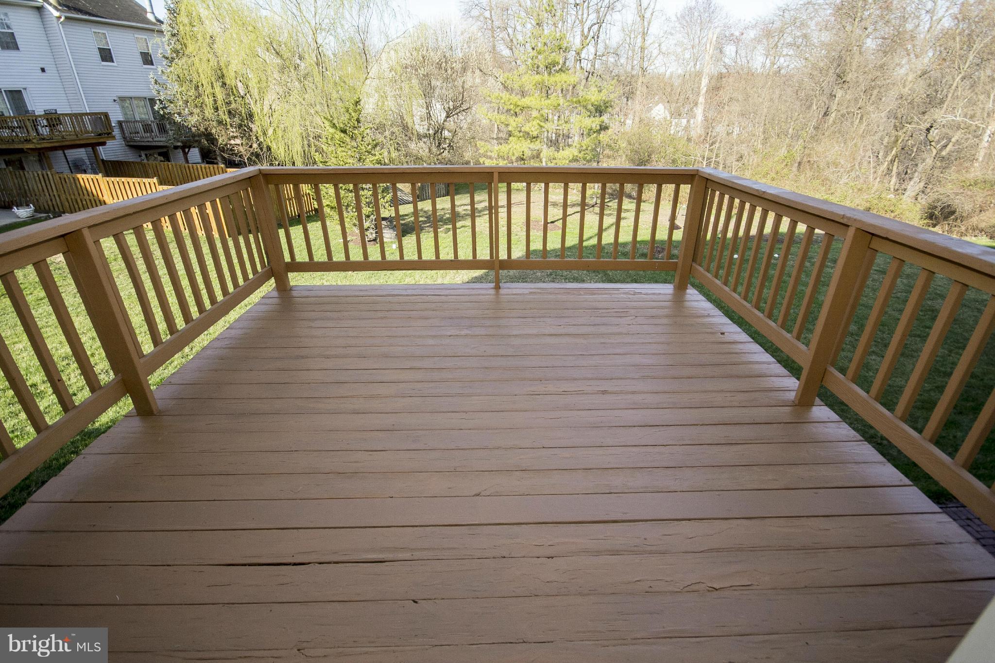 3932 Forest Valley Road Baltimore, MD 21234 - Photo 29 of 30 Deck