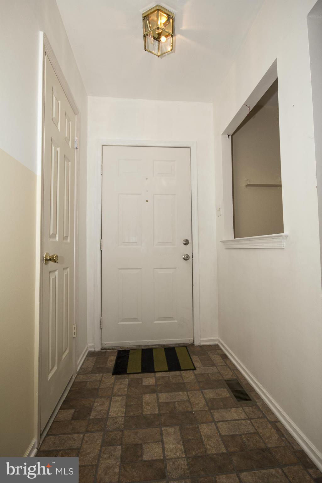 3932 Forest Valley Road Baltimore, MD 21234 - Photo 4 of 30 Foyer Area