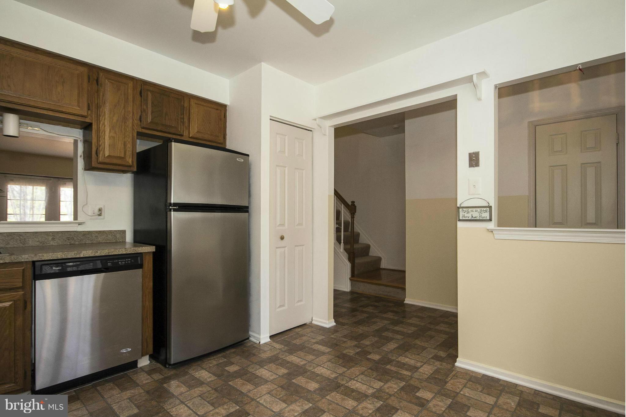3932 Forest Valley Road Baltimore, MD 21234 - Photo 9 of 30 Kitchen
