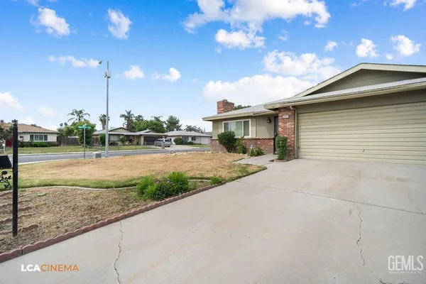 $320,000 | Undisclosed Address, Bakersfield, CA 93309