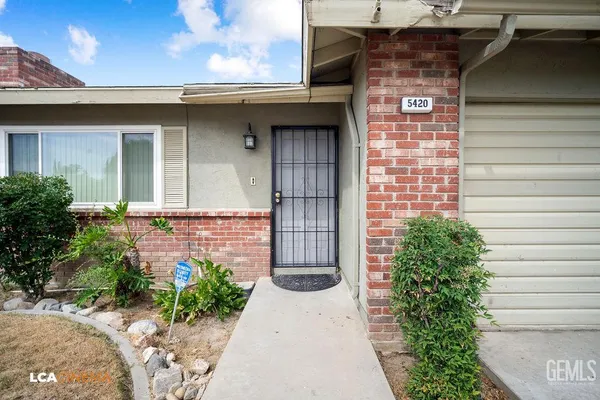 $320,000 | Undisclosed Address, Bakersfield, CA 93309