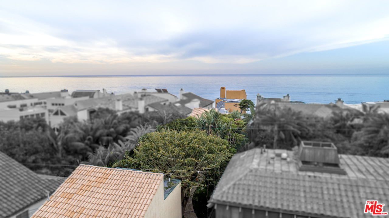 23768 Malibu Road Malibu, CA 90265 - Photo 23 of 23 a view of a terrace