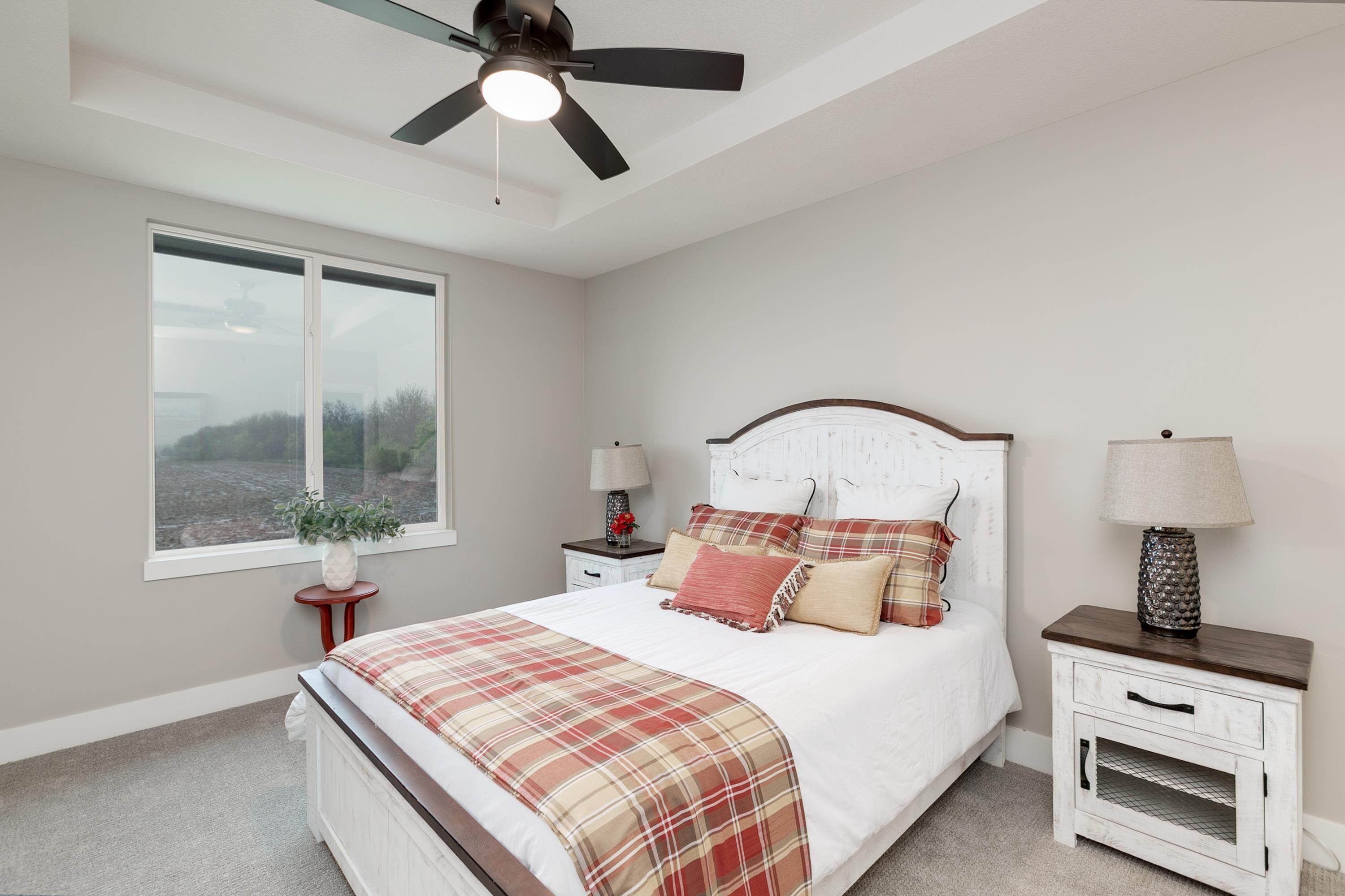 3318 South Capri Street Wichita, KS 67210 - Photo 15 of 36