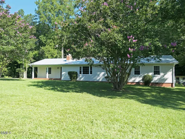 $2,495 | 1075 Manns Chapel Road, Pittsboro, NC 27312