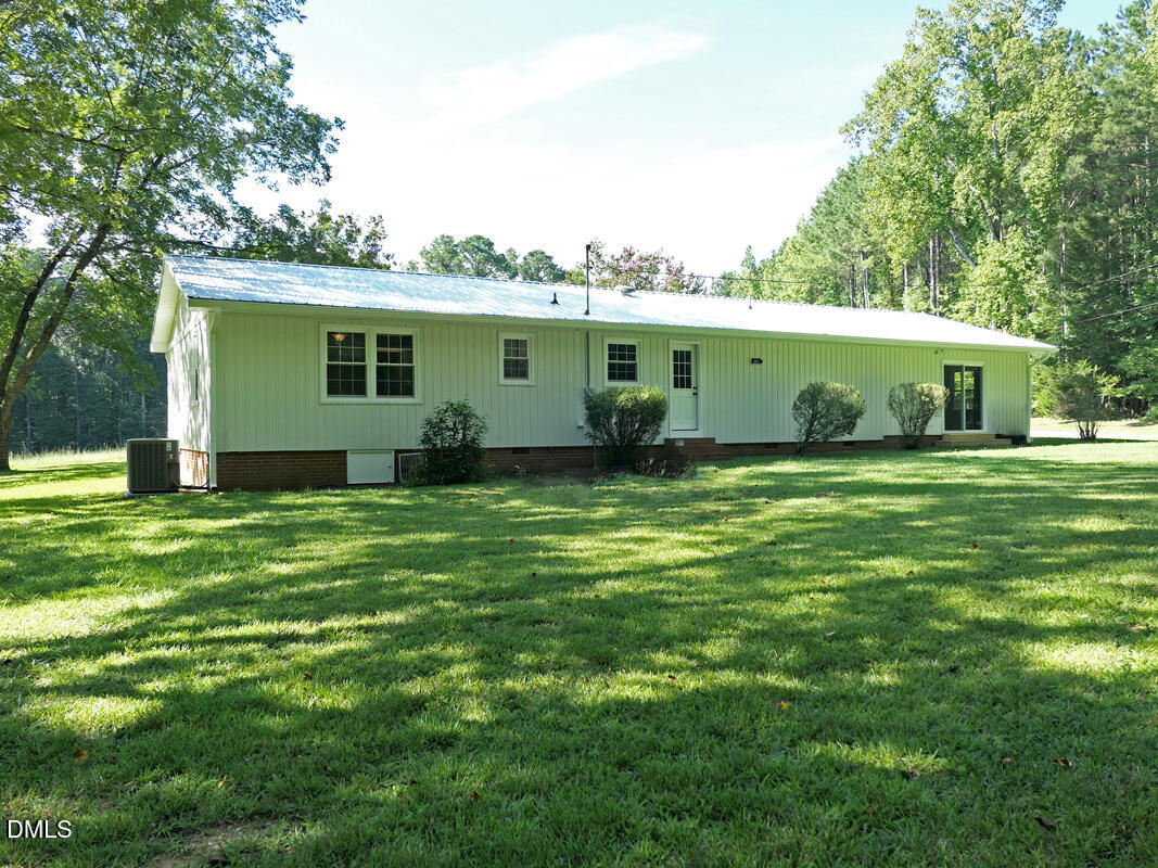 1075 Manns Chapel Road Pittsboro, NC 27312 - Photo 30 of 33 zd Rear 1