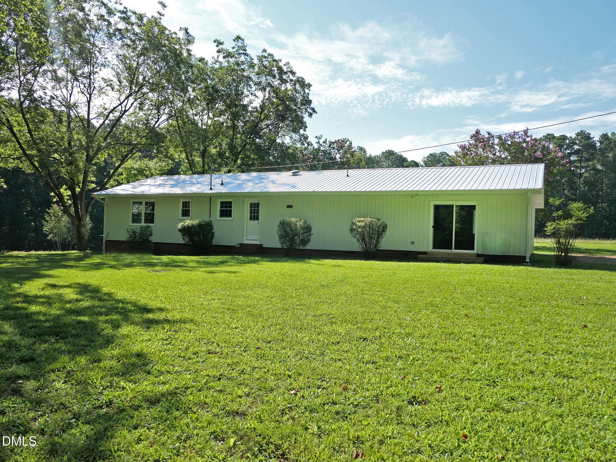 1075 Manns Chapel Road Pittsboro, NC 27312 - Photo 31 of 33 ze Rear 2