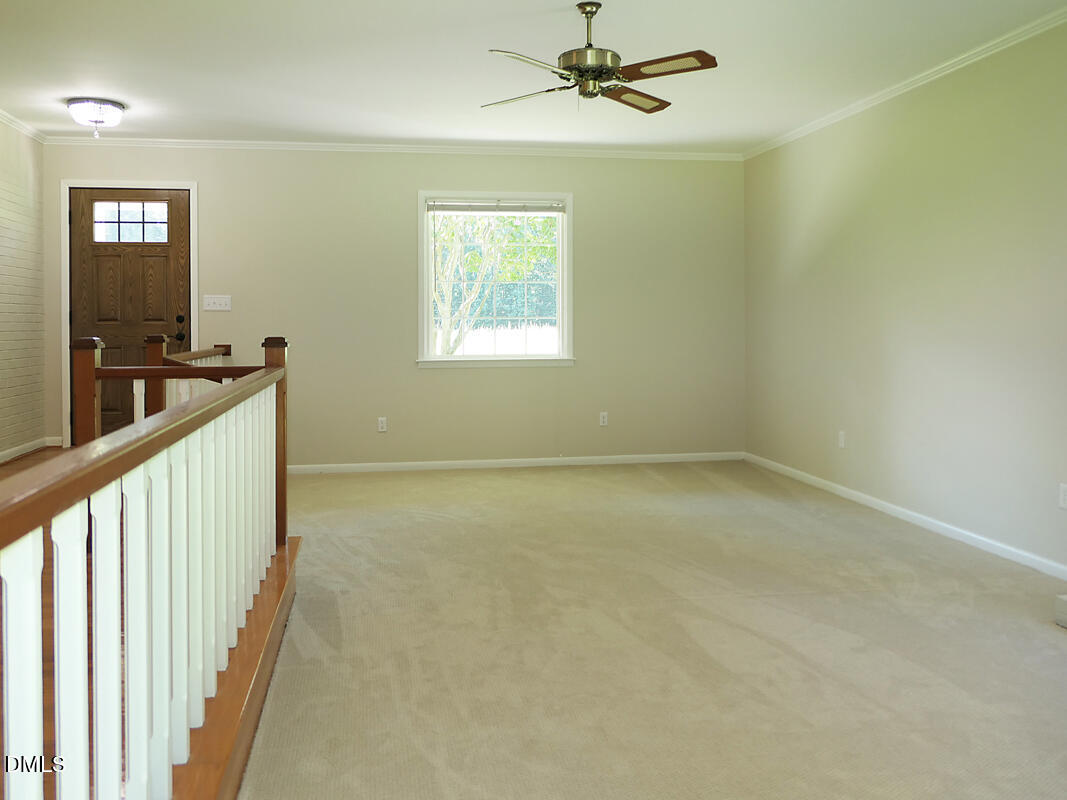 1075 Manns Chapel Road Pittsboro, NC 27312 - Photo 6 of 33 f LR 2