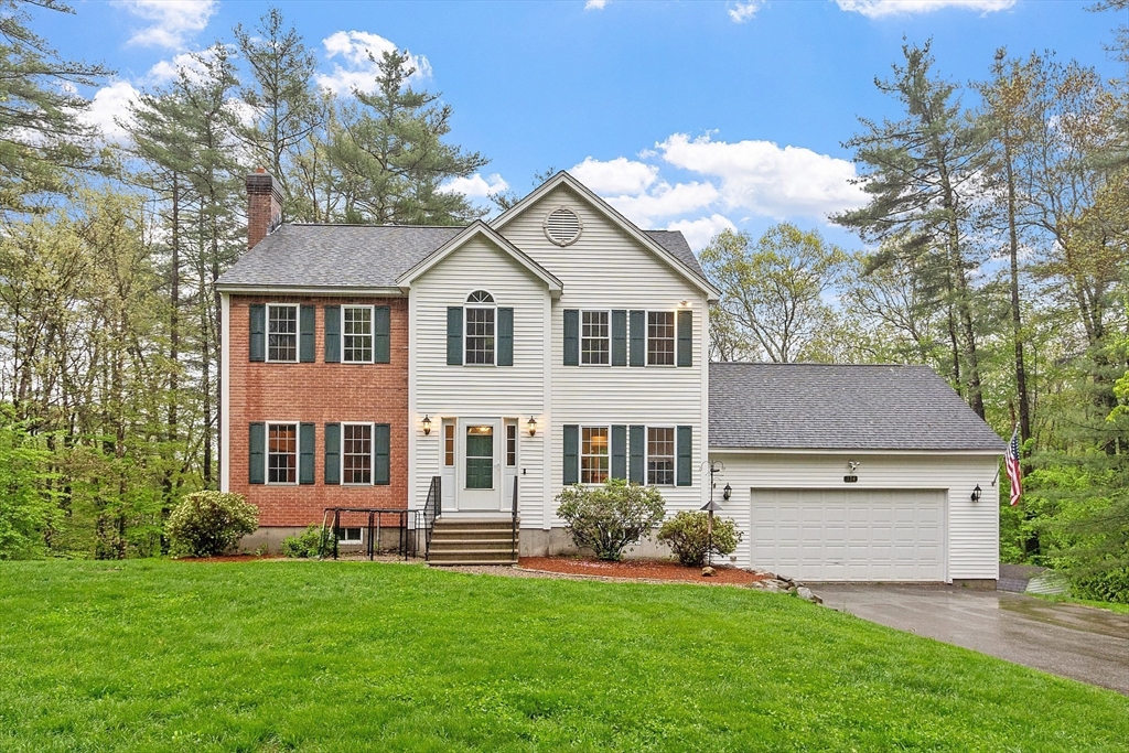 134 Fitchburg Road Townsend, MA 01469 - Photo 1 of 42