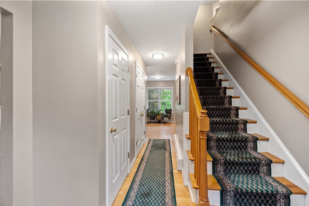 134 Fitchburg Road Townsend, MA 01469 - Photo 2 of 42