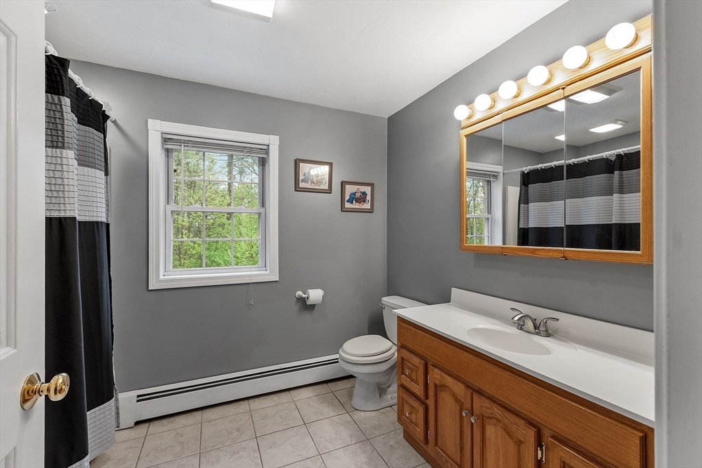 134 Fitchburg Road Townsend, MA 01469 - Photo 22 of 42