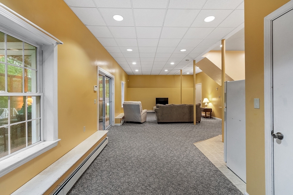 134 Fitchburg Road Townsend, MA 01469 - Photo 33 of 42