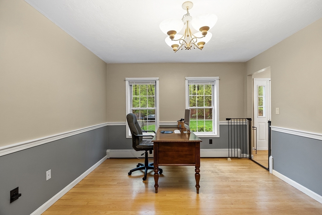 134 Fitchburg Road Townsend, MA 01469 - Photo 5 of 42