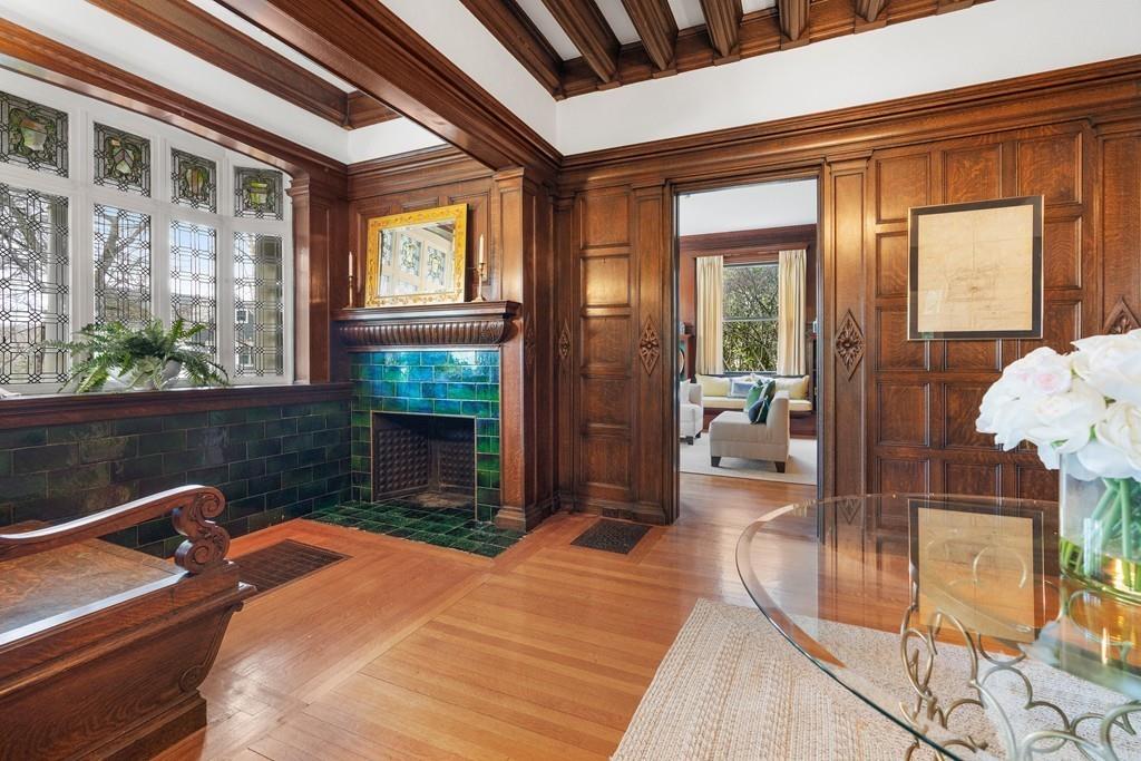 43 Gray Cliff Road Newton, MA 02459 - Photo 7 of 40