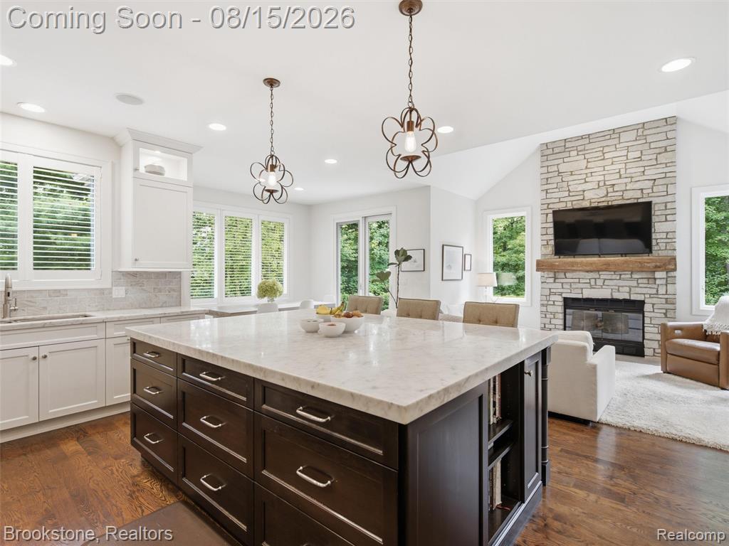 7655 Maple Ridge Court Clarkston, MI 48346 - Photo 18 of 64 Gallery Image 18