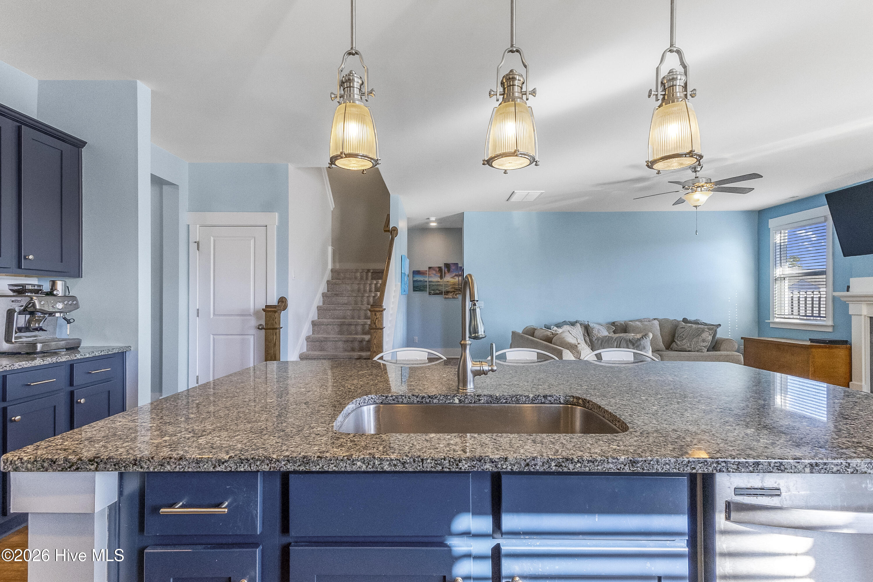 408 Edgewater Way Surf City, NC 28445 - Photo 11 of 56 IMG_0999