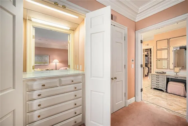 $3,950,000 | 433 Ward Parkway, Unit 7E, Kansas City, MO 64112