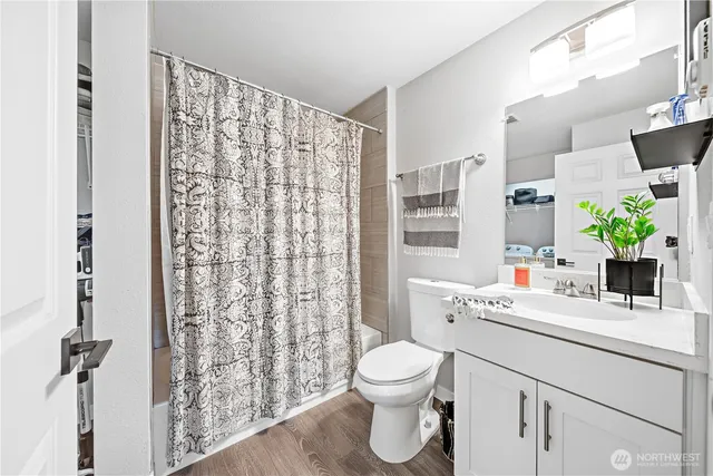 $649,000 | 1256 Southwest 148th Street, Burien, WA 98166