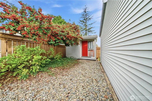 $649,000 | 1256 Southwest 148th Street, Burien, WA 98166