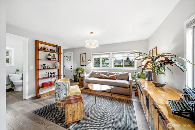 $649,000 | 1256 Southwest 148th Street, Burien, WA 98166