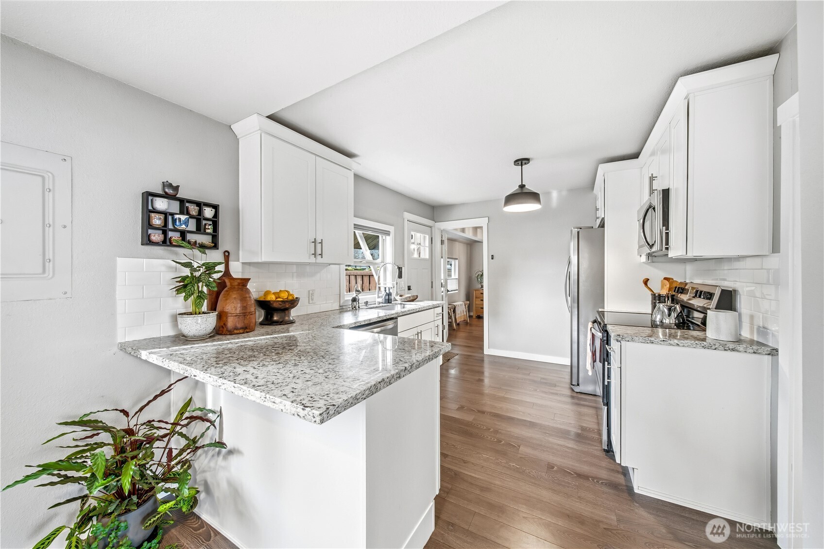 1256 Southwest 148th Street Burien, WA 98166 - Photo 9 of 27