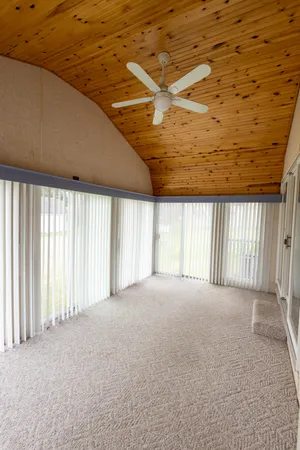 $219,999 | 330 Johnson Street, Edmore, MI 48829
