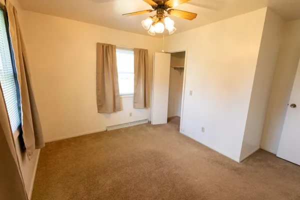 $219,999 | 330 Johnson Street, Edmore, MI 48829